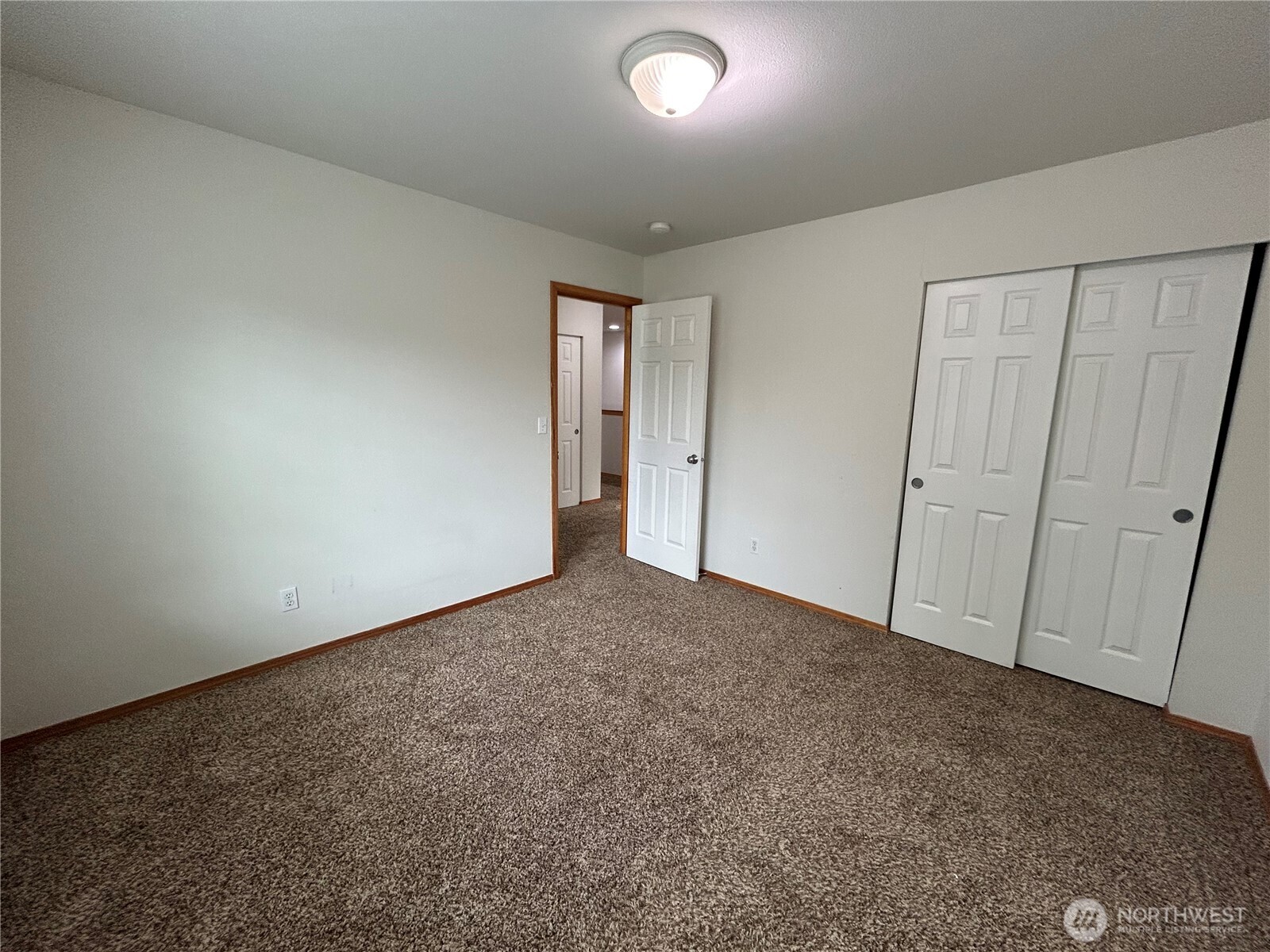 31114 29th Court Southwest Federal Way, WA 98023 - Photo 34 of 40 an empty room with closet area