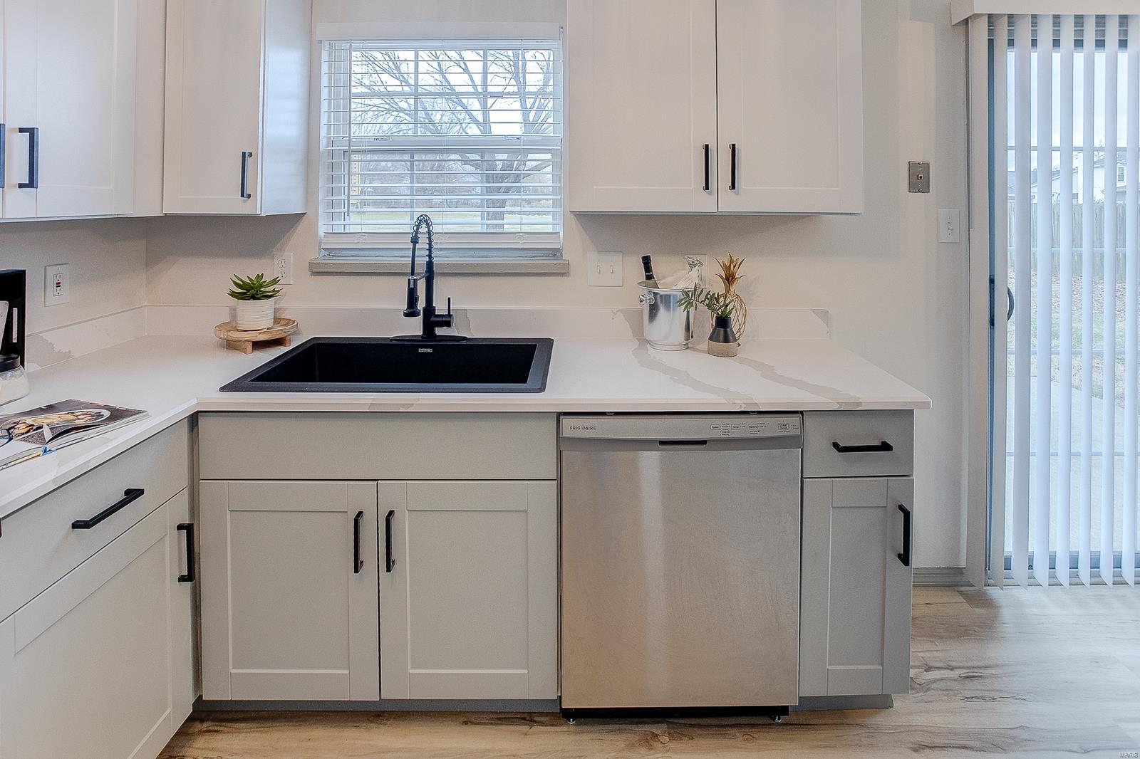 5154 Stacey Drive Granite City, IL 62040 - Photo 23 of 49