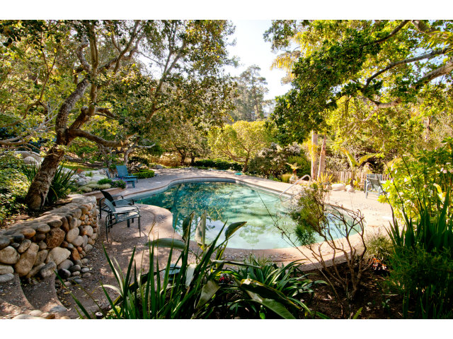 8 Mentone Road Carmel Highlands, CA 93923 - Photo 17 of 19 a view of a yard