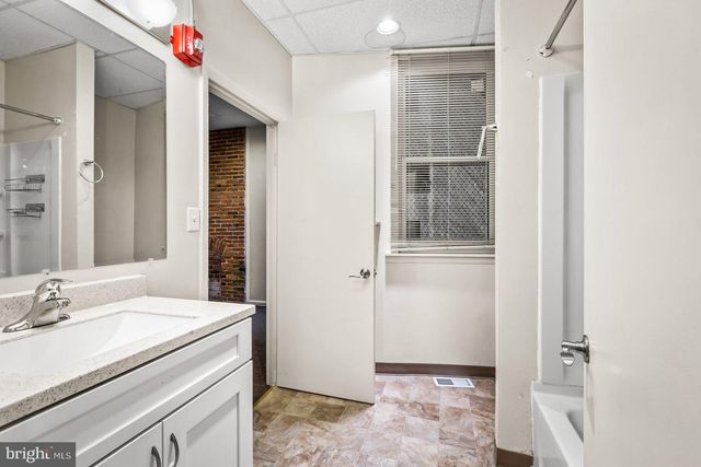 $500,000 | 1502 West Mt Royal Avenue, Baltimore, MD 21217