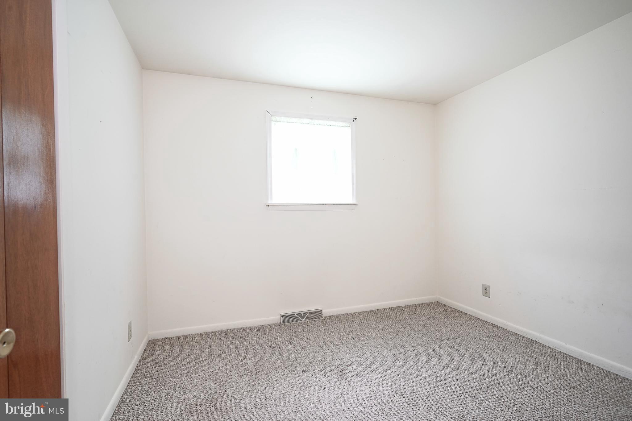 364 Ferrell Road Mullica Hill, NJ 08062 - Photo 16 of 35