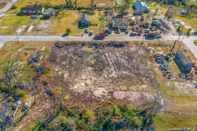 $15,000 | 1 Field Street, Westlake, LA 70669