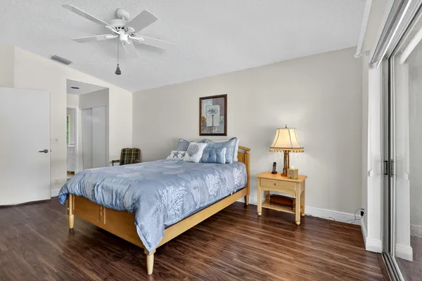 $3,200 | 1520 South Club Drive, Wellington, FL 33414