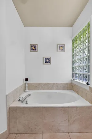 $3,200 | 1520 South Club Drive, Wellington, FL 33414