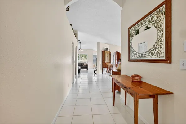 $3,200 | 1520 South Club Drive, Wellington, FL 33414