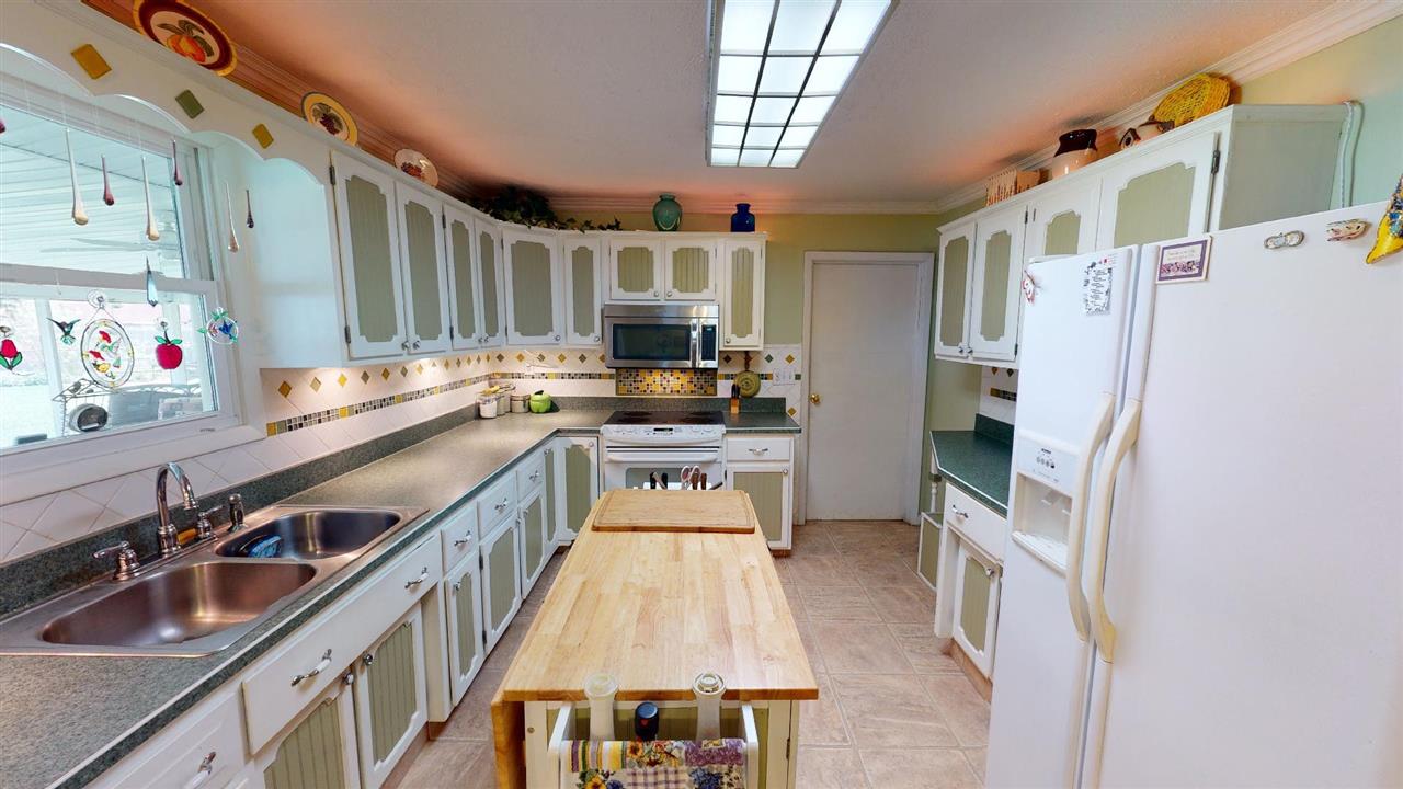 6293 Rosalind Road Huntington, WV 25705 - Photo 7 of 24 Gallery Image 7