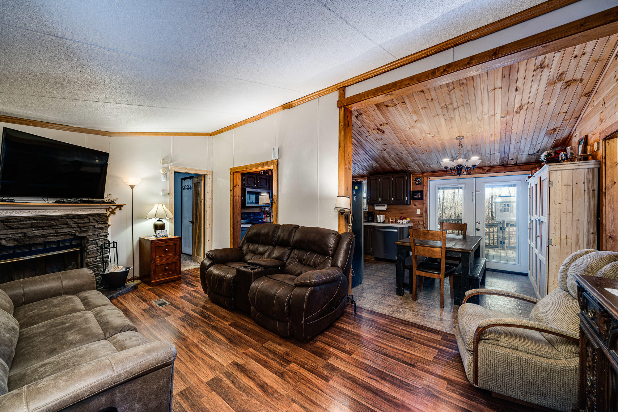 674 Carter Town Road Crossville, TN 38571 - Photo 12 of 37 Livingroom-4