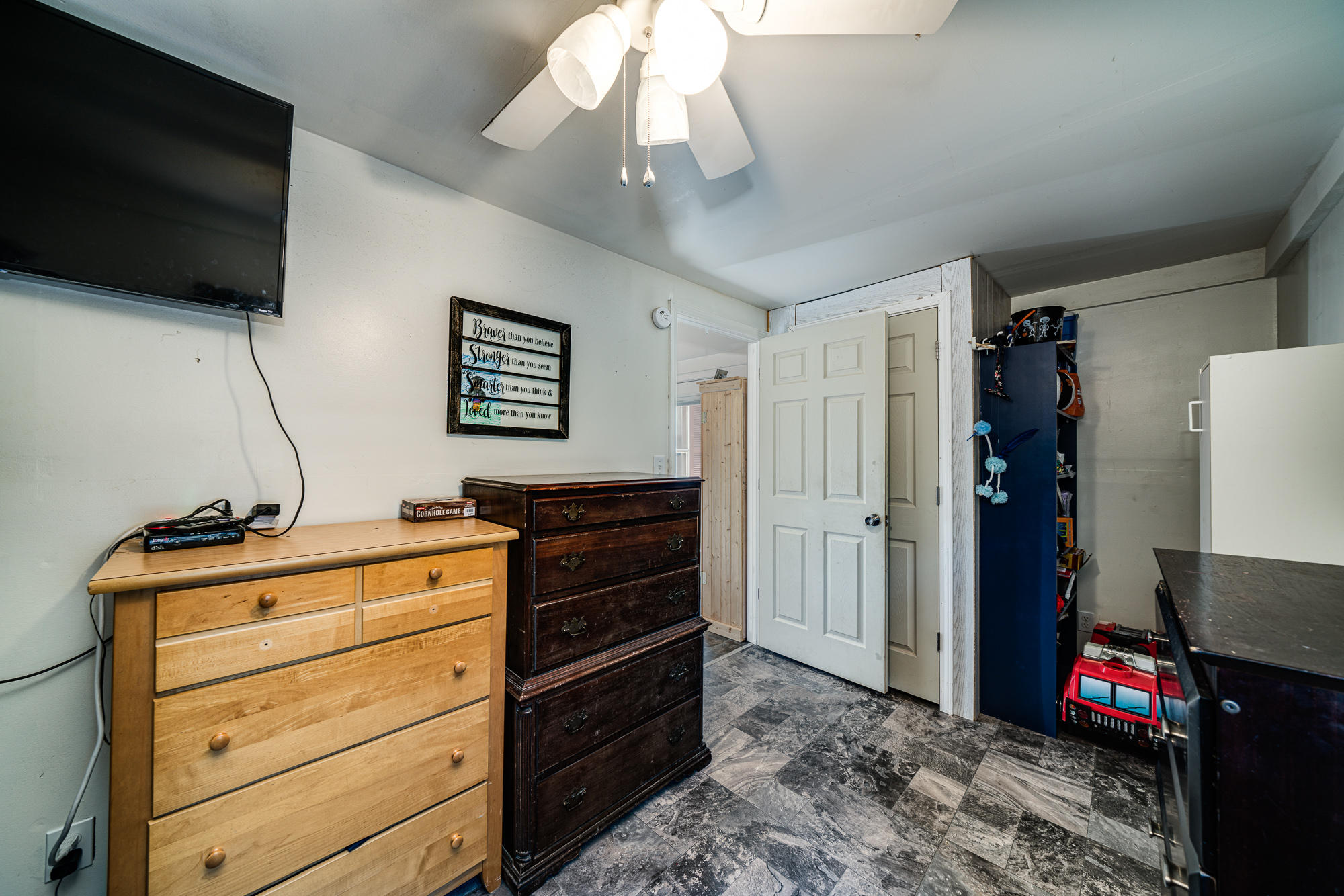 674 Carter Town Road Crossville, TN 38571 - Photo 29 of 37 Bedroom 5-2