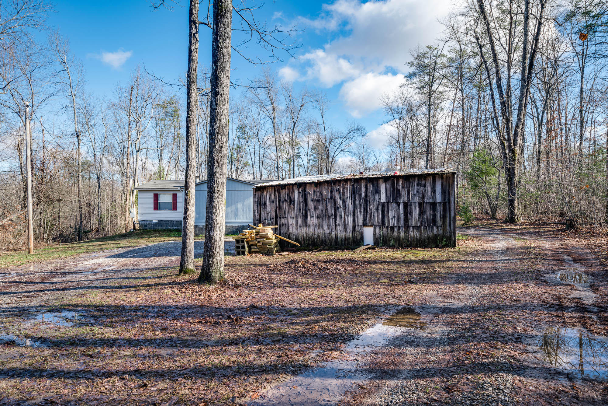674 Carter Town Road Crossville, TN 38571 - Photo 30 of 37 Exteriors-3