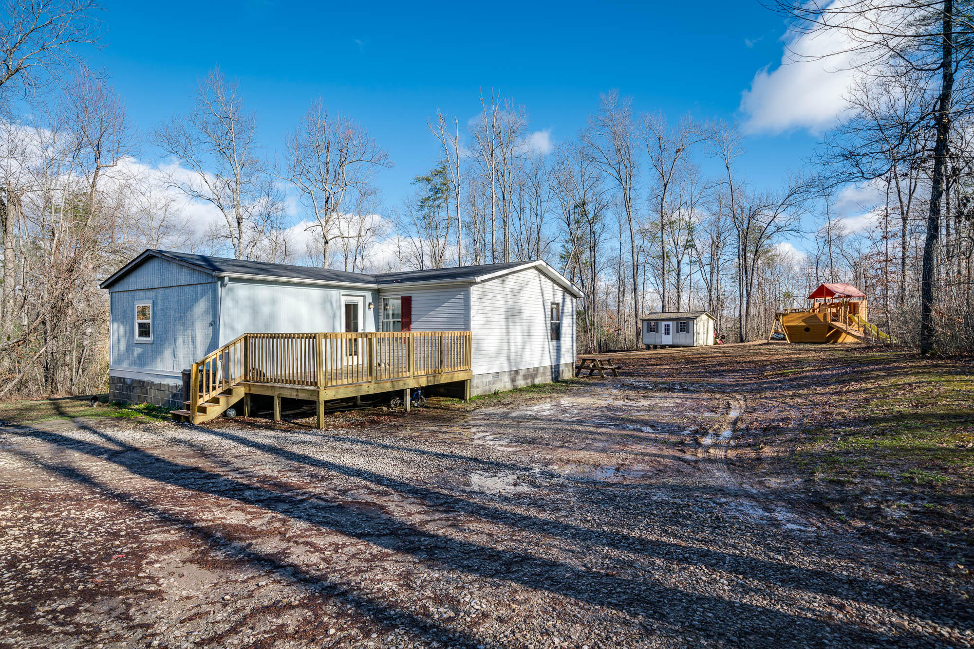 674 Carter Town Road Crossville, TN 38571 - Photo 31 of 37 Exteriors-6