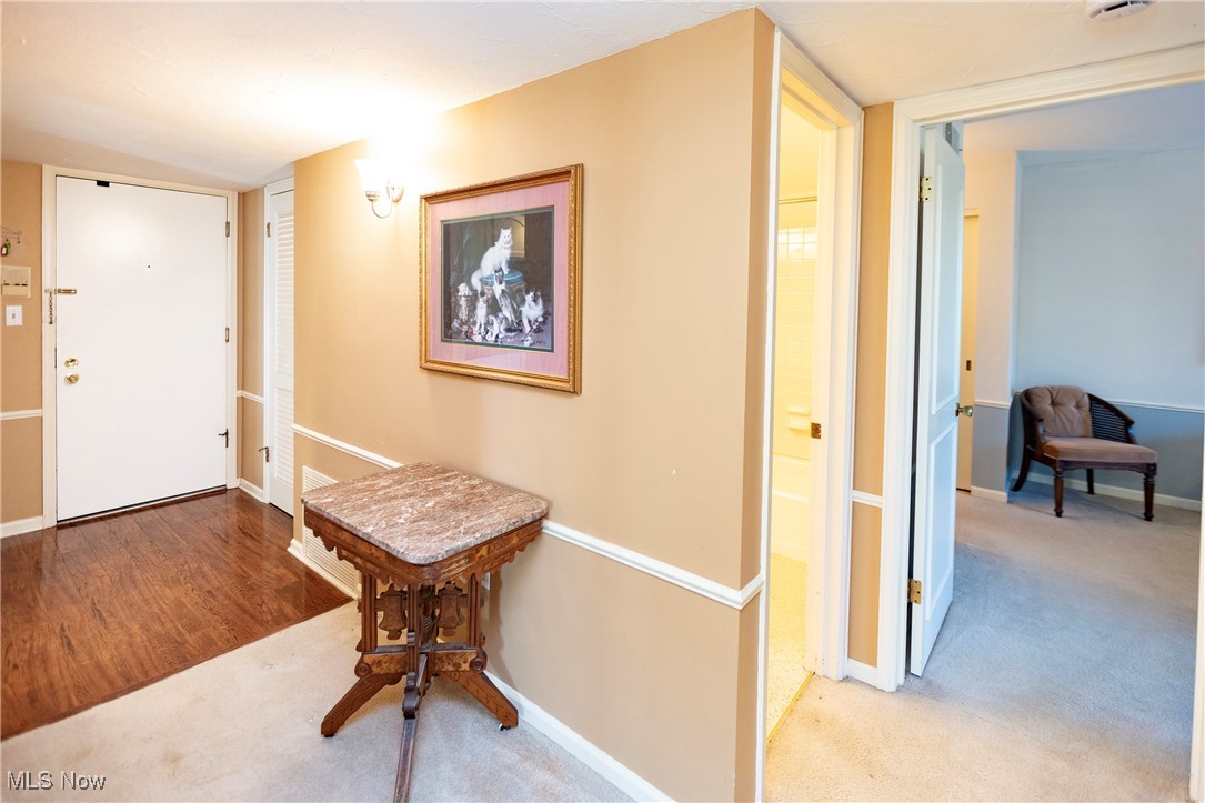 22701 Center Ridge Road, Unit 307 Rocky River, OH 44116 - Photo 7 of 27 Gallery Image 7