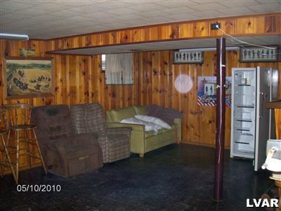 2266 Barrington Road Bethlehem, PA 18018 - Photo 10 of 16 Gallery Image 10