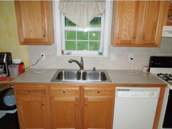 35 Kenyon Road Hartford, VT 05001 - Photo 6 of 28 Gallery Image 6