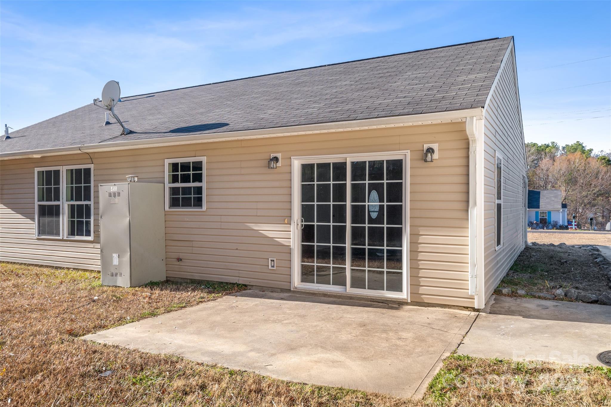 3065 Georgetown Road Lancaster, SC 29720 - Photo 6 of 26 a front view of a house