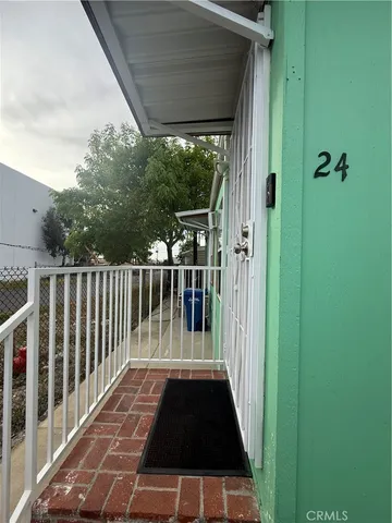 $123,995 | 812 North Loren Avenue, Unit SPC 24, Azusa, CA 91702