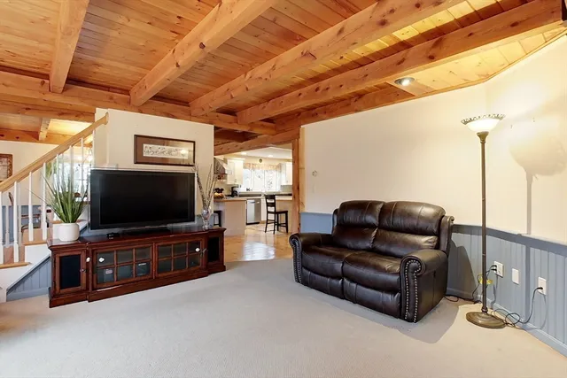 $599,000 | 31 Heald Street, Pepperell, MA 01463