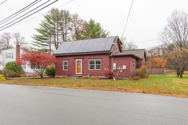 $599,000 | 31 Heald Street, Pepperell, MA 01463