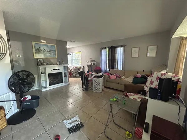 $409,900 | 1031 30th Avenue East, Bradenton, FL 34208