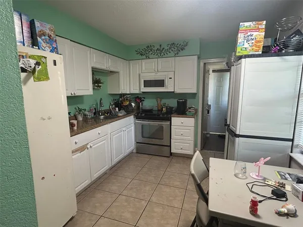 $409,900 | 1031 30th Avenue East, Bradenton, FL 34208