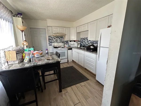 $409,900 | 1031 30th Avenue East, Bradenton, FL 34208