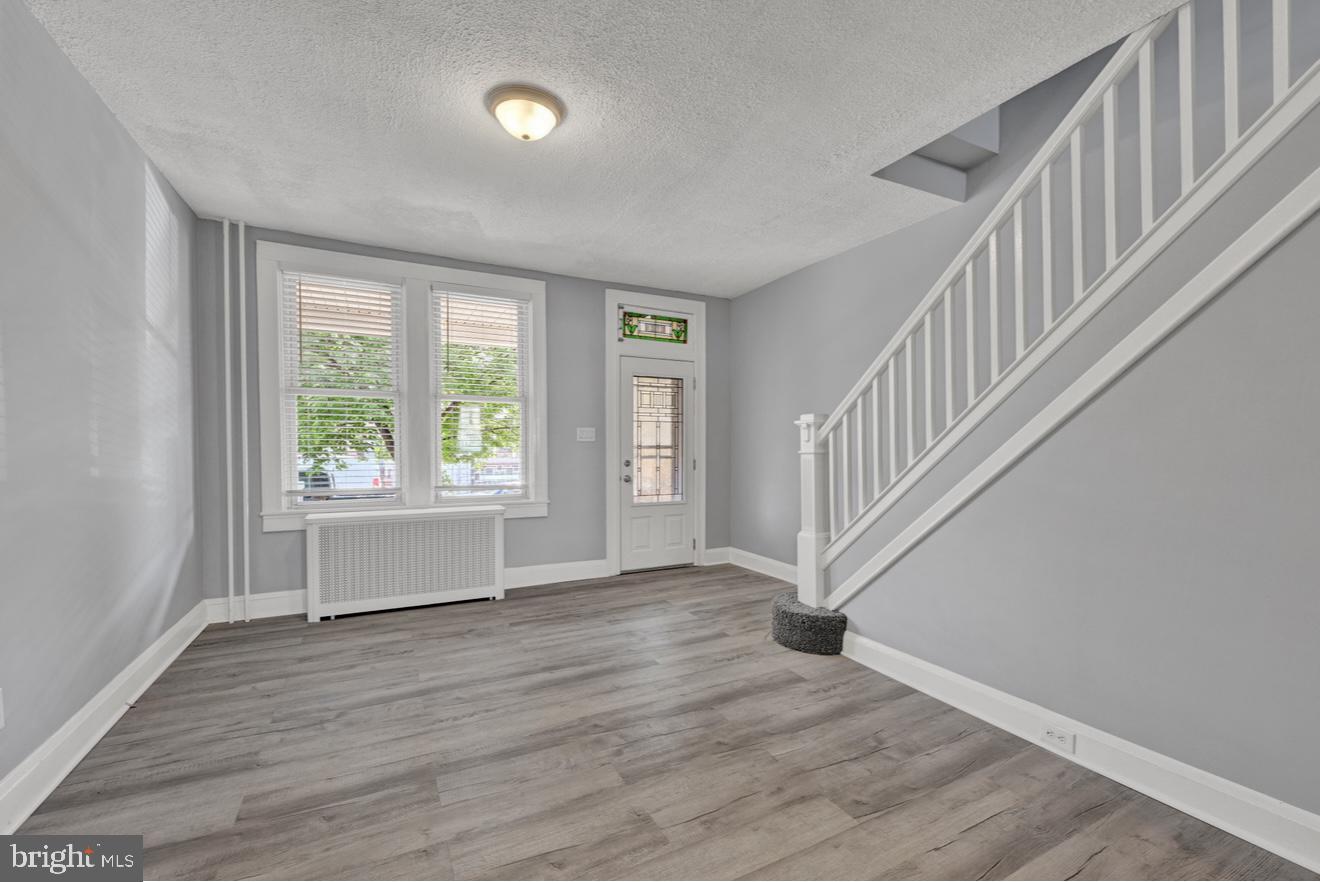 404 Cornwall Street Baltimore, MD 21224 - Photo 3 of 14