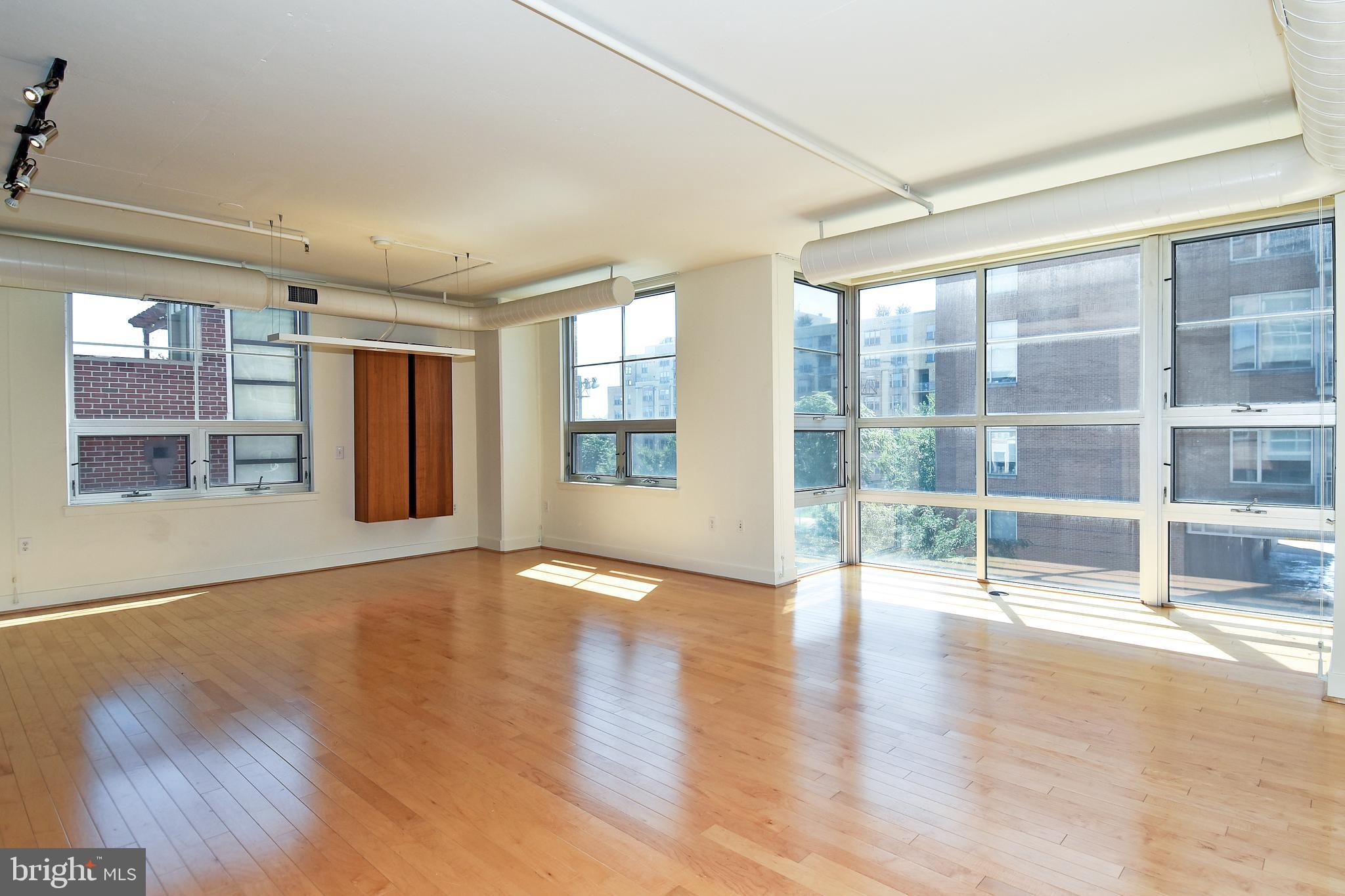 2125 14th Street Northwest, Unit 214 Washington, DC 20009 - Photo 11 of 28 Living-Dining view