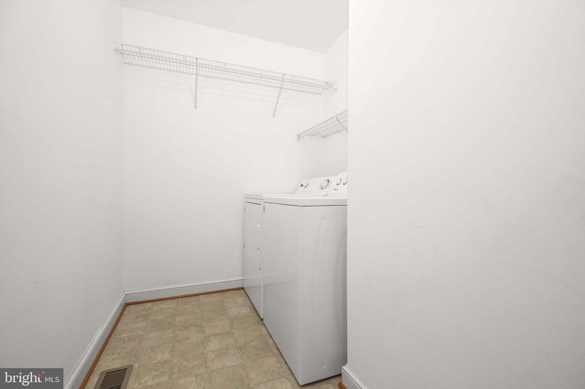 289 Sandy Ridge Road Fredericksburg, VA 22405 - Photo 10 of 37 Main Floor Laundry