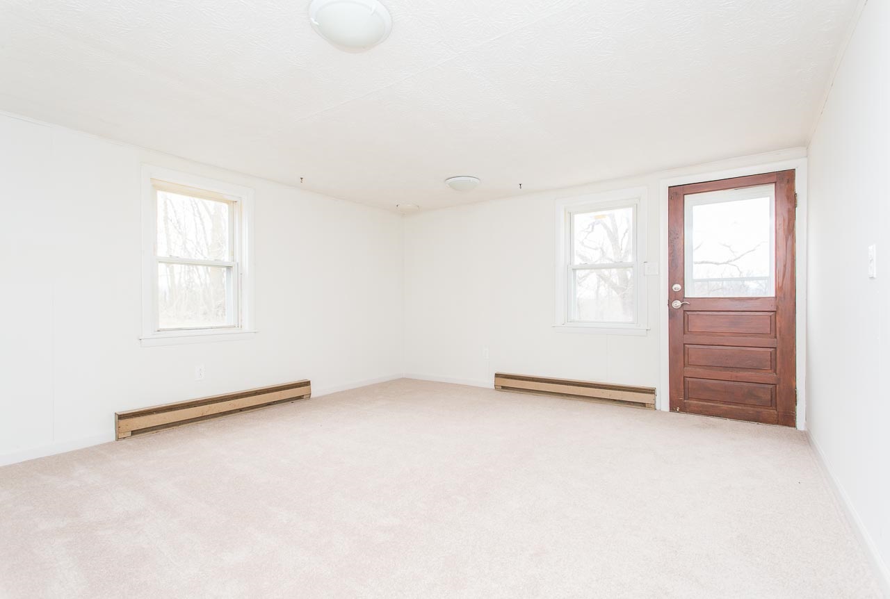 2001 Spitzer Road Broadway, VA 22815 - Photo 20 of 38 an empty room with windows