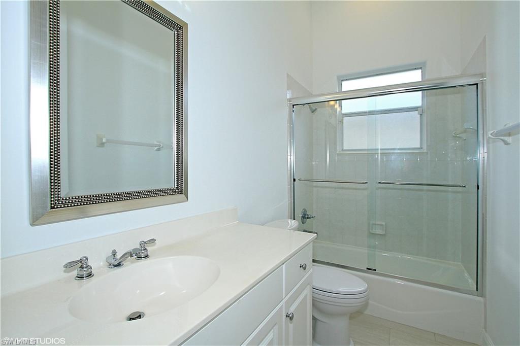 464 Terracina Way Naples, FL 34119 - Photo 19 of 35 Guest bath #1