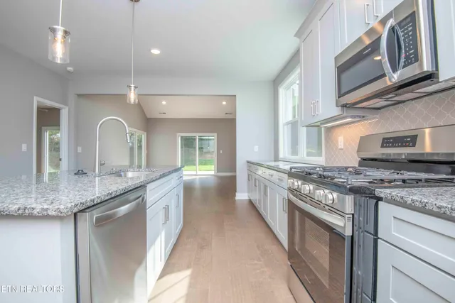 $579,900 | 6704 Orange Petal Lane, Knoxville, TN 37931