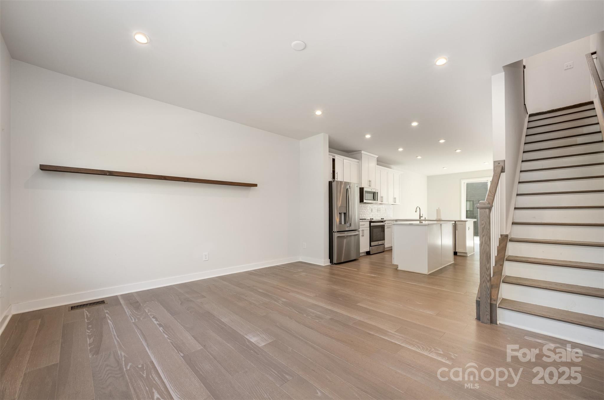 540 Billingsley Road Charlotte, NC 28211 - Photo 4 of 26