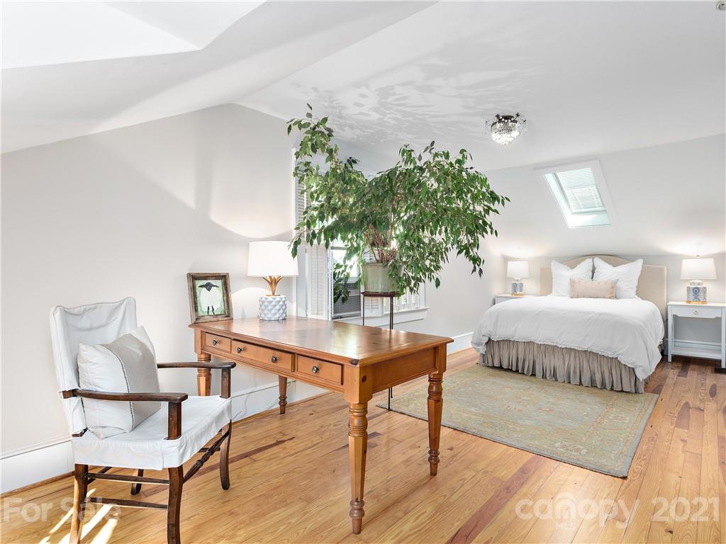 89 Edgemont Road Asheville, NC 28801 - Photo 16 of 30 Gallery Image 16