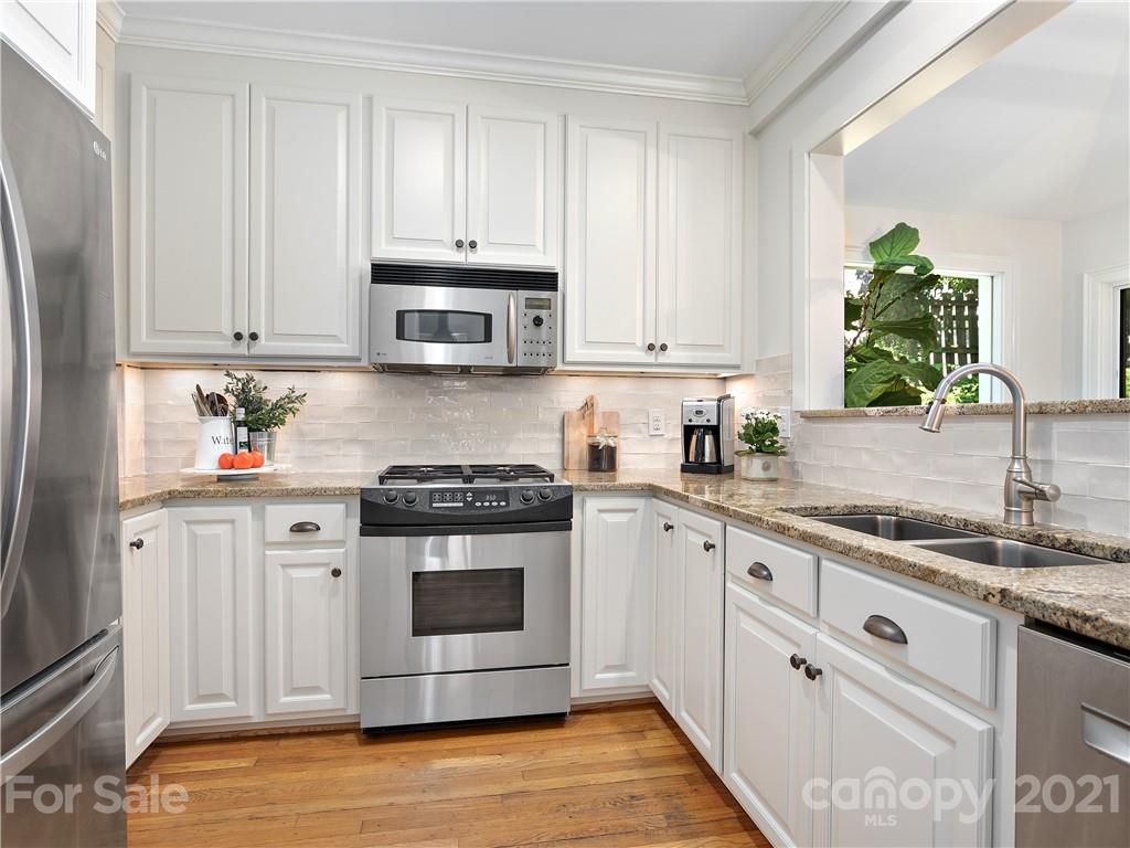 89 Edgemont Road Asheville, NC 28801 - Photo 22 of 30 Gallery Image 22