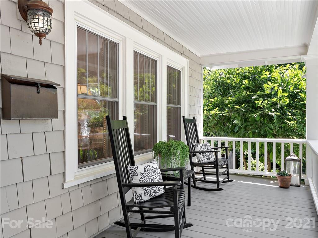 89 Edgemont Road Asheville, NC 28801 - Photo 4 of 30 Gallery Image 4