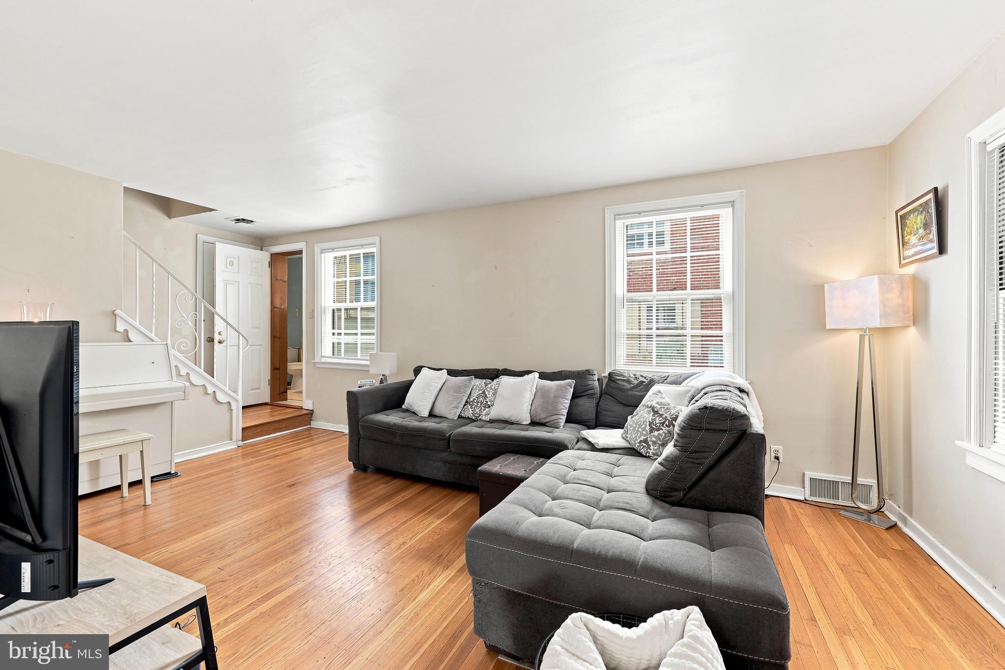 844 Burmont Road Drexel Hill, PA 19026 - Photo 8 of 24