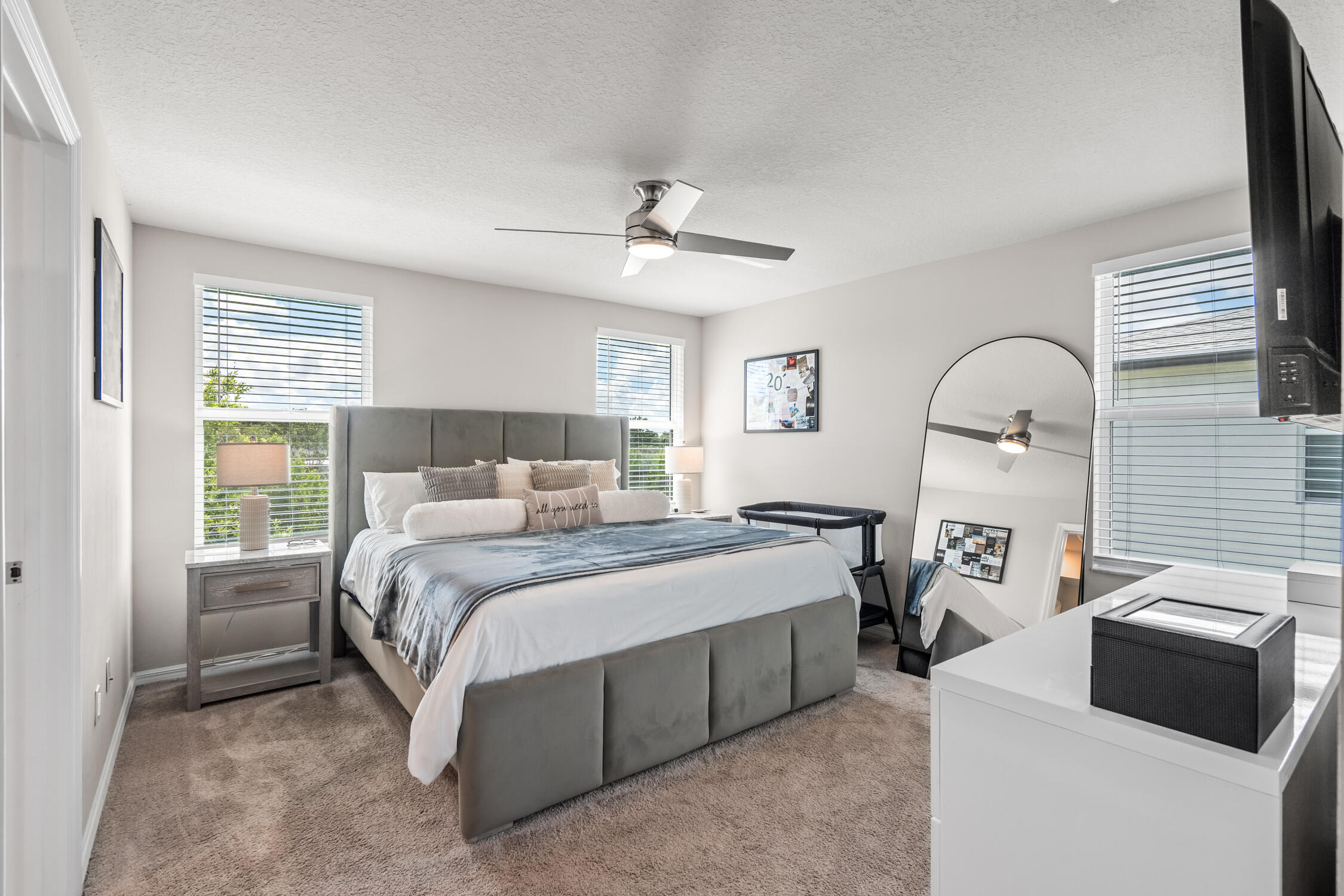 3522 Joshua Tree Street Palm Springs, FL 33461 - Photo 12 of 32 DSC04408