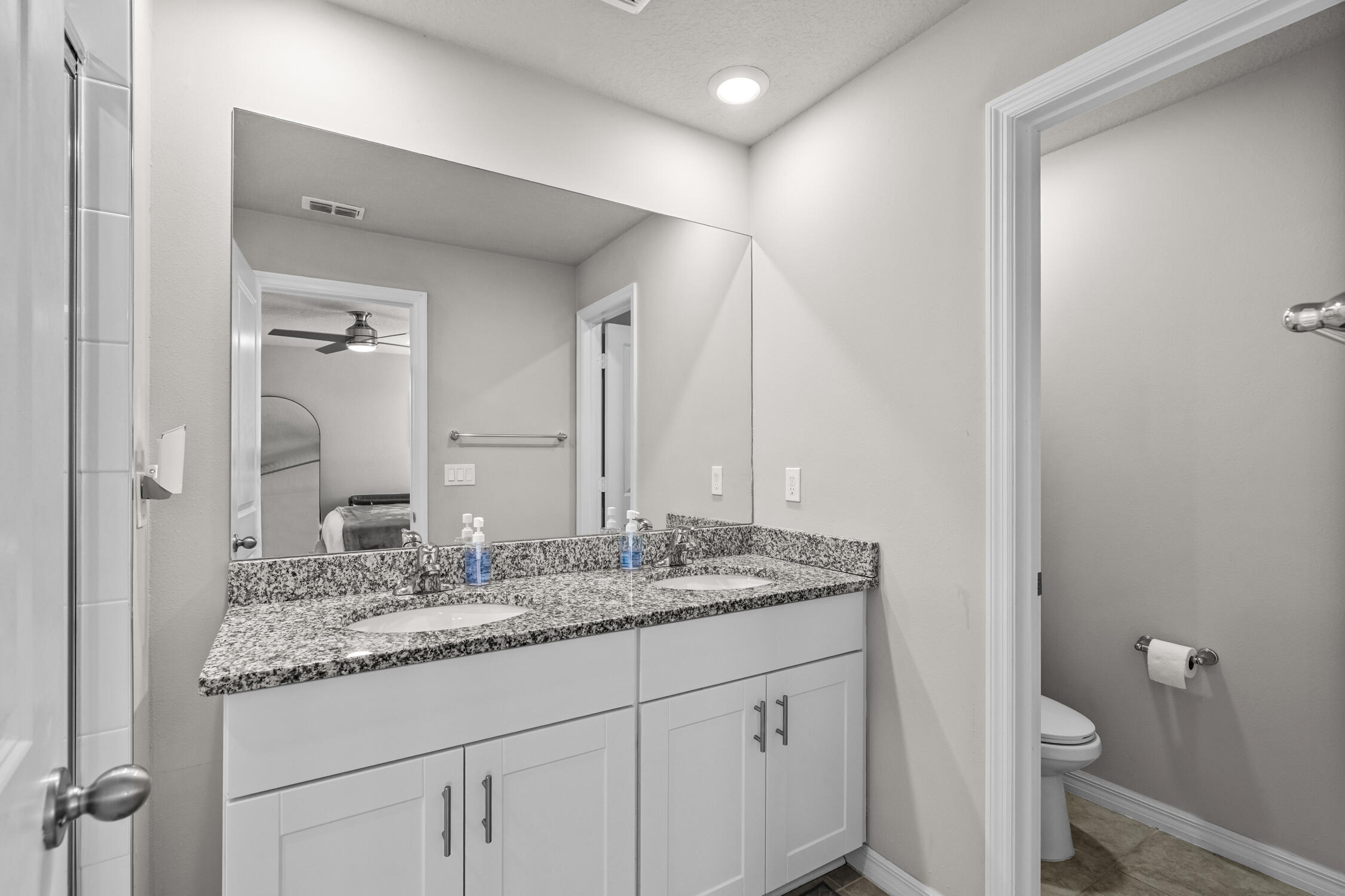 3522 Joshua Tree Street Palm Springs, FL 33461 - Photo 15 of 32 DSC04417