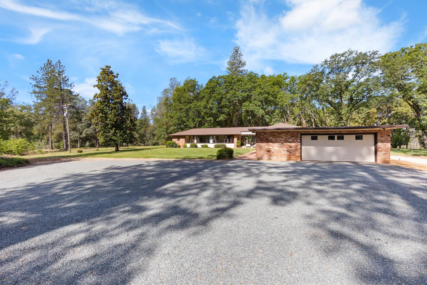 1040 Gladycon Road Colfax, CA 95713 - Photo 8 of 89