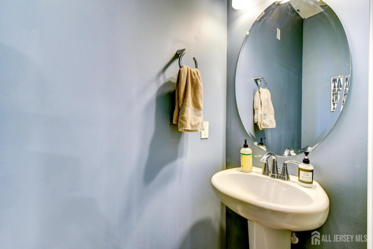 1005 Station Road Somerville, NJ 08876 - Photo 28 of 48