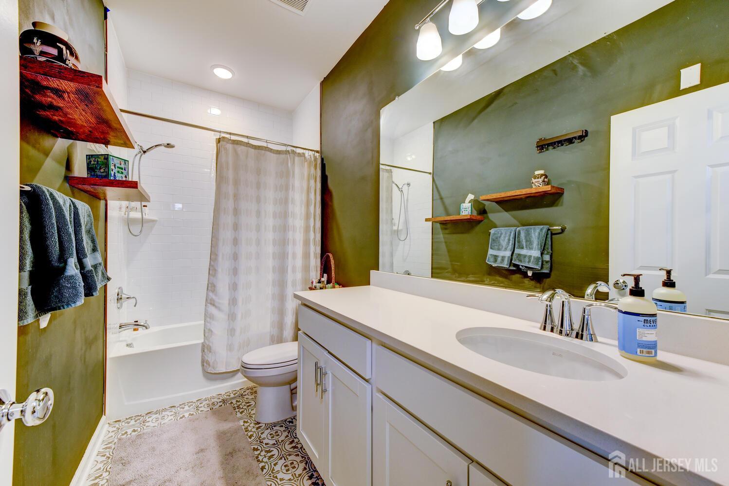 1005 Station Road Somerville, NJ 08876 - Photo 37 of 48