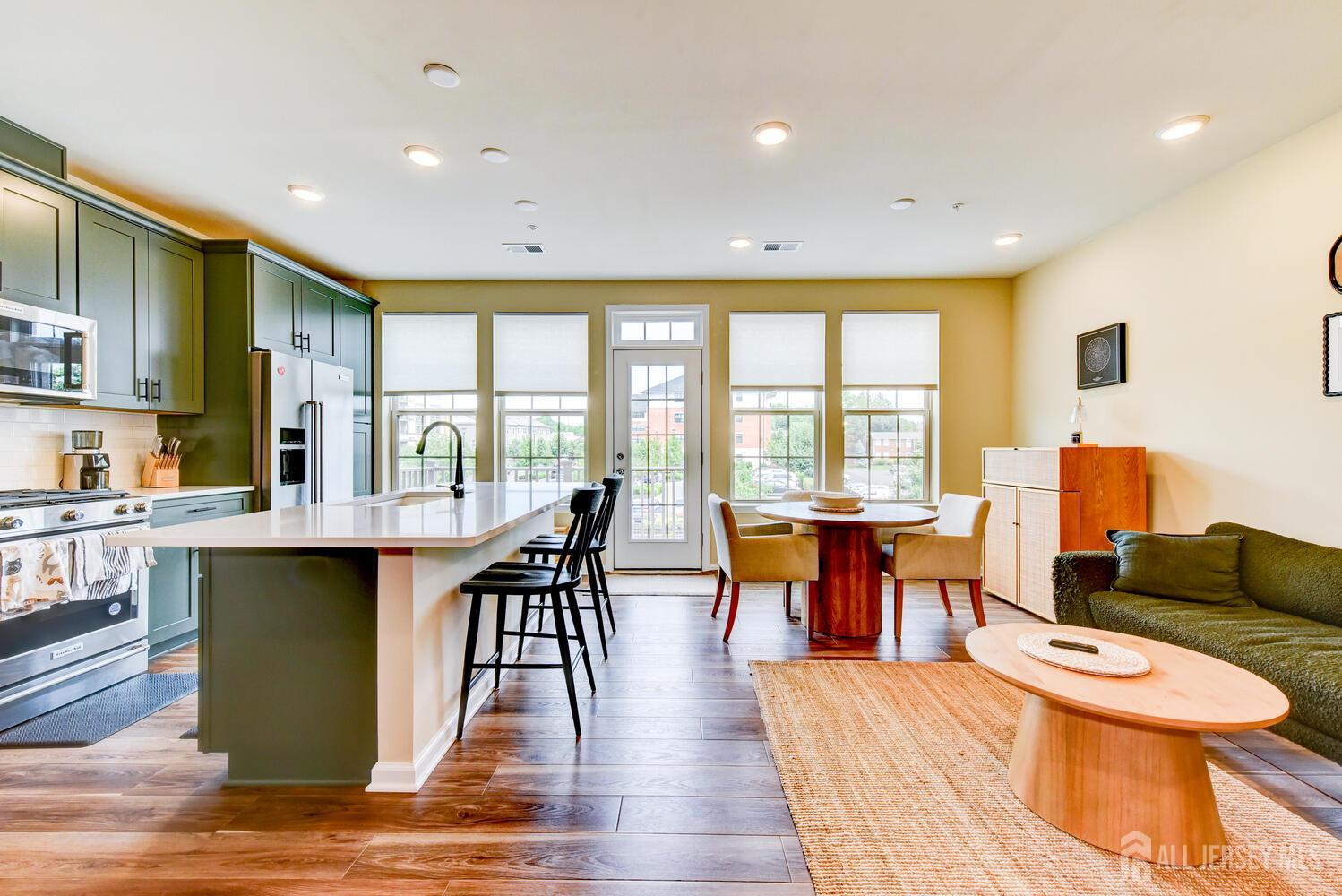 1005 Station Road Somerville, NJ 08876 - Photo 9 of 48