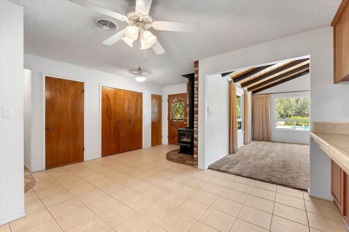9871 Deschutes Road Palo Cedro, CA 96073 - Photo 22 of 80 20-Dining Area