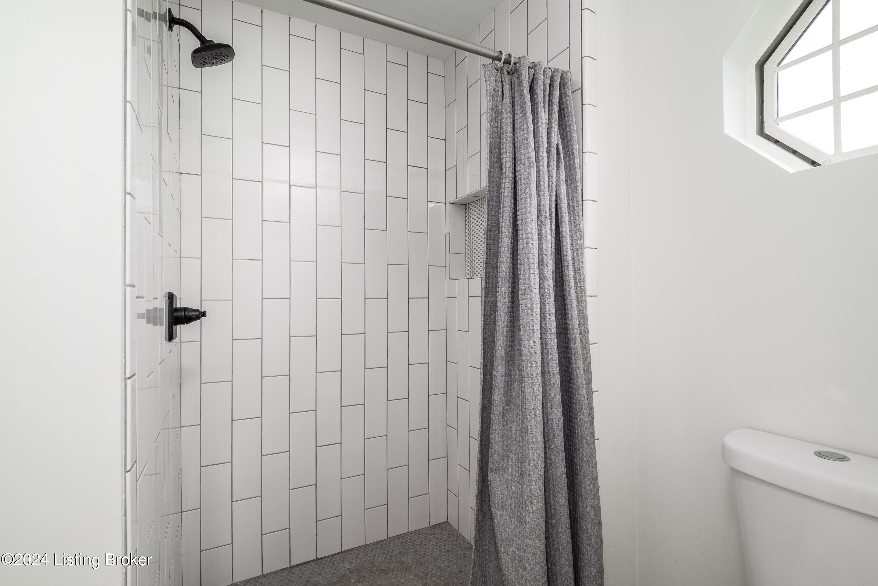 5025 Fox Run Road Buckner, KY 40010 - Photo 15 of 30 AA Fox Run Master Bathroom Shower