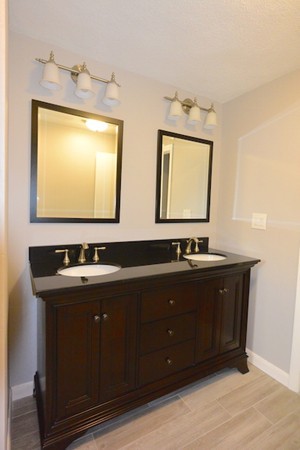 38 Burnett Road Revere, MA 02151 - Photo 8 of 28 Gallery Image 8