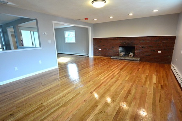 38 Burnett Road Revere, MA 02151 - Photo 9 of 28 Gallery Image 9