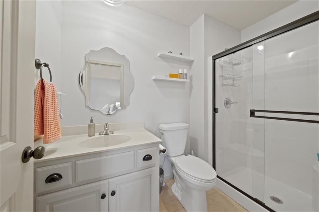 15533 England Street Overland Park, KS 66221 - Photo 30 of 55