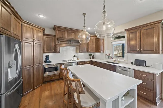 $975,000 | 15533 England Street, Overland Park, KS 66221