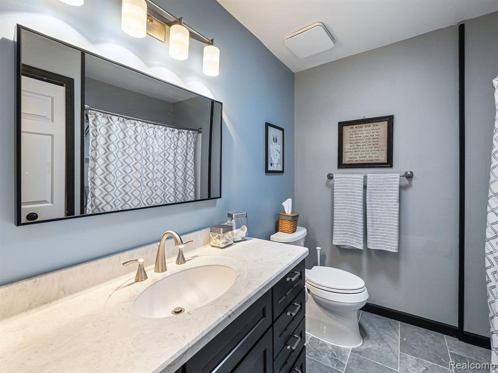 42071 Hunters Ridge Canton, MI 48188 - Photo 22 of 33