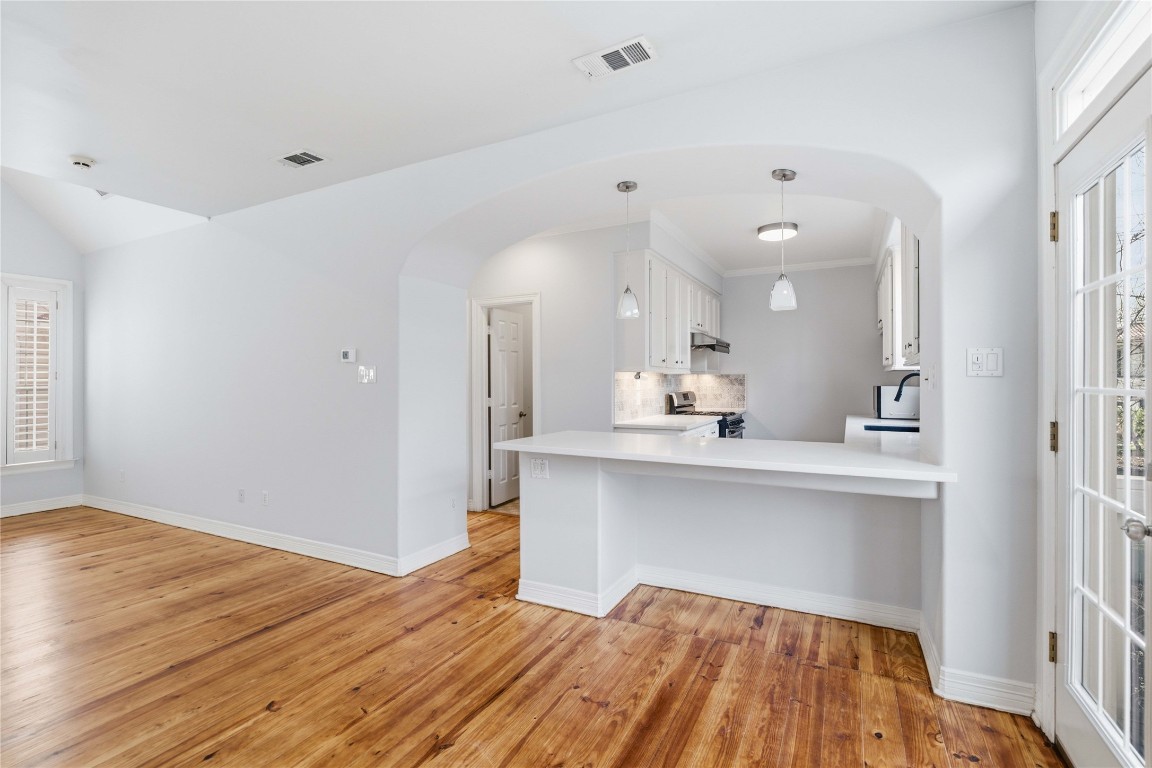 421 Harvard Street, Unit E Houston, TX 77007 - Photo 8 of 21