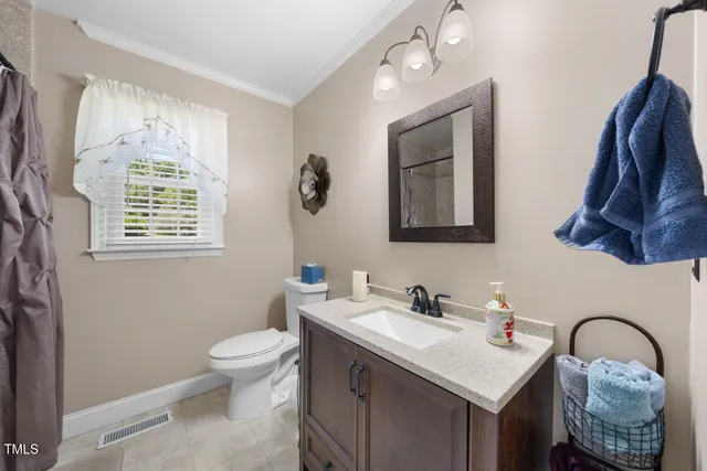 $389,900 | 5610 Genesee Drive, Durham, NC 27712